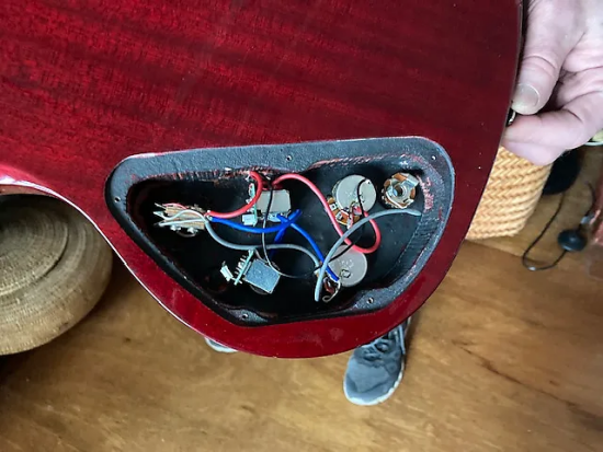 Epiphone G-400
