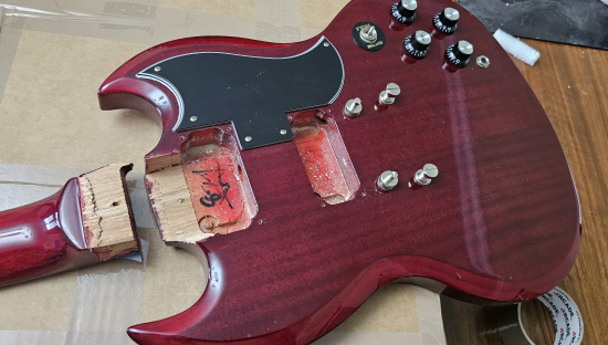Epiphone G-400